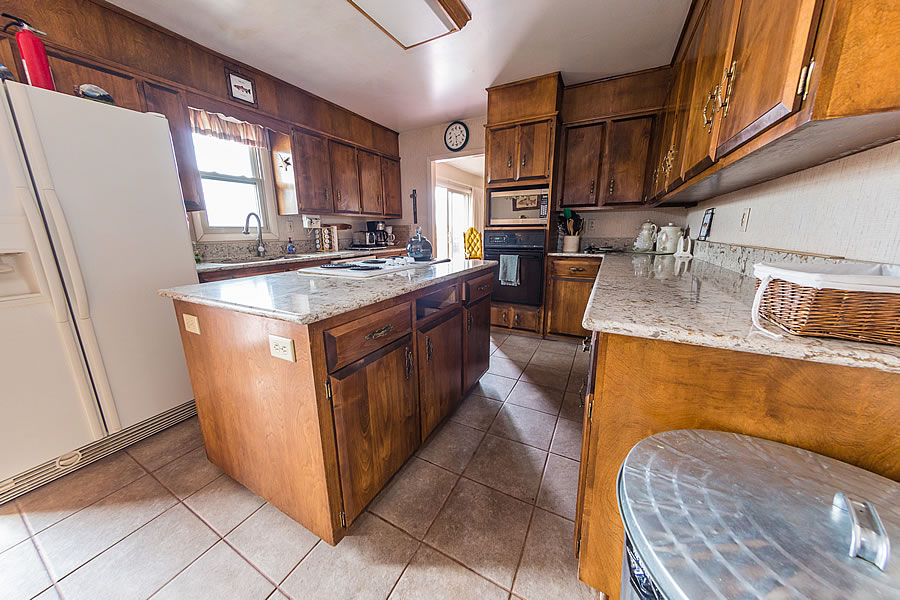 Full kitchen with island